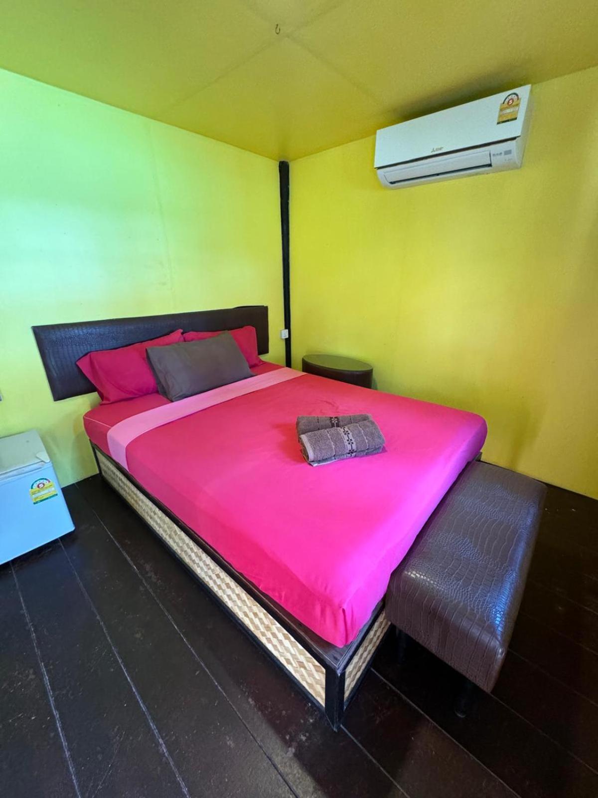 Bayview Sunset Hotel Koh Lipe Ngoại thất bức ảnh