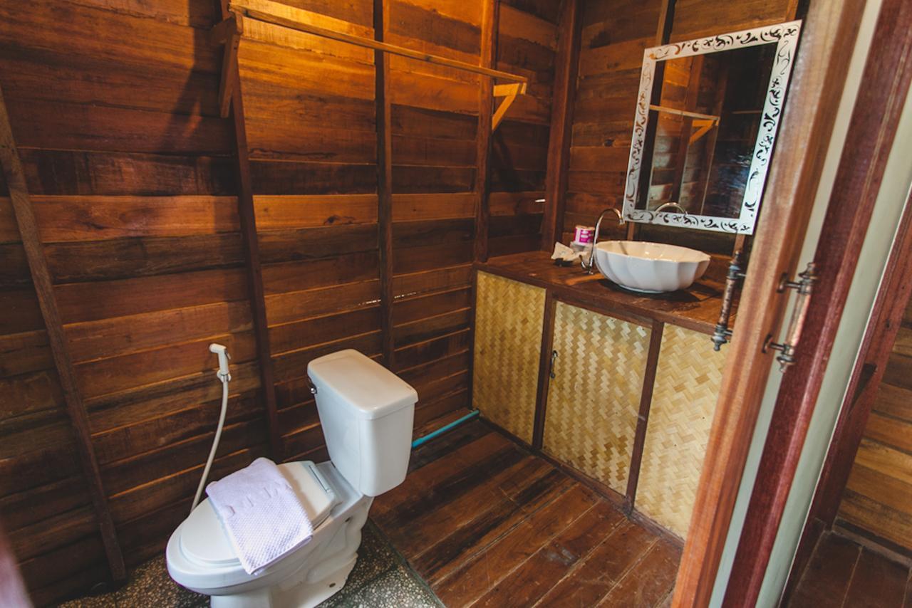 Bayview Sunset Hotel Koh Lipe Ngoại thất bức ảnh